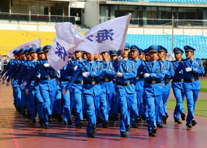中軍軍弘傳承革命基因忠誠守護國家利益